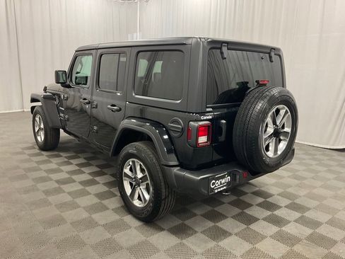 Used 2023 Jeep Wrangler Sahara image 8