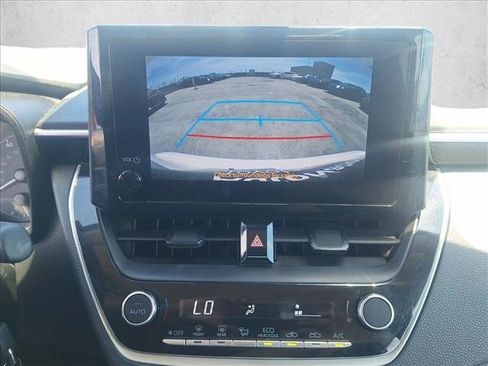 Used 2024 Toyota Corolla LE FWD image 13