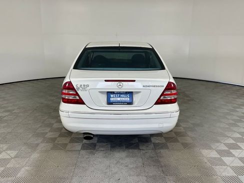 Used 2005 Mercedes-Benz C 230 Sedan image 17