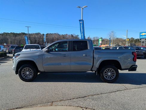 Used 2023 Chevrolet Colorado LT image 5