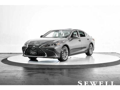 Certified 2025 Lexus ES 300h Ultra Luxury w/ Accessory Package (Z2)
