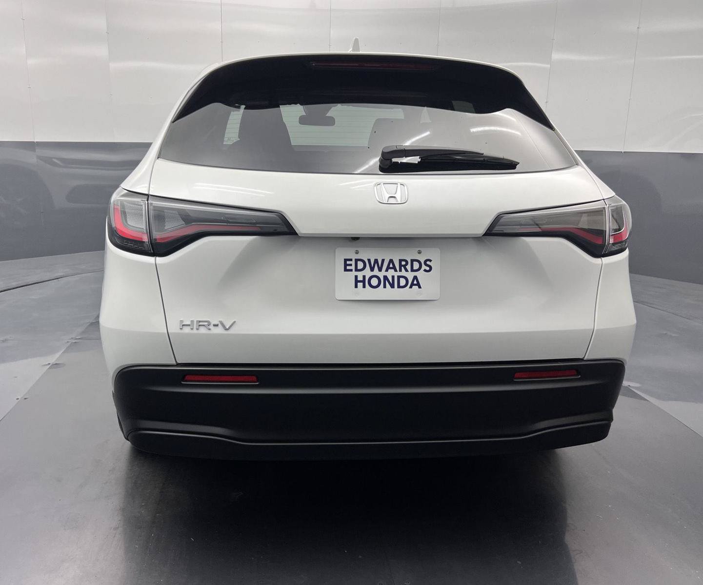 Used 2026 Honda HR-V LX image 6