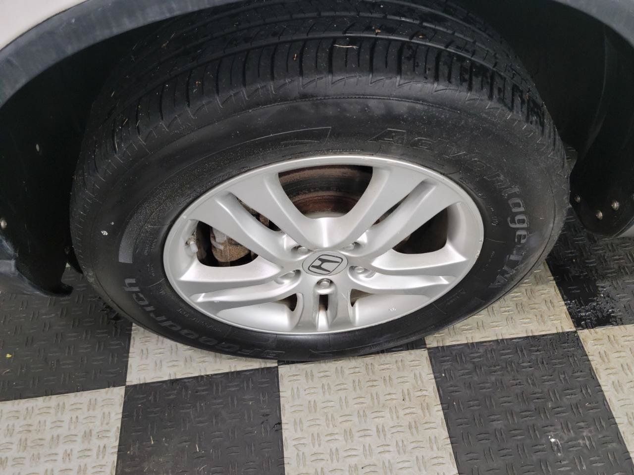Used 2011 Honda CR-V EX image 25