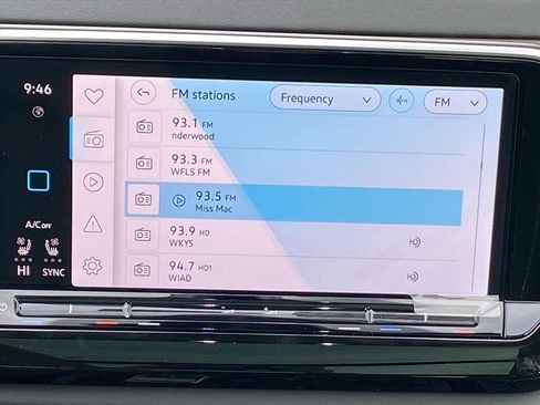 New 2026 Volkswagen Atlas SEL image 6