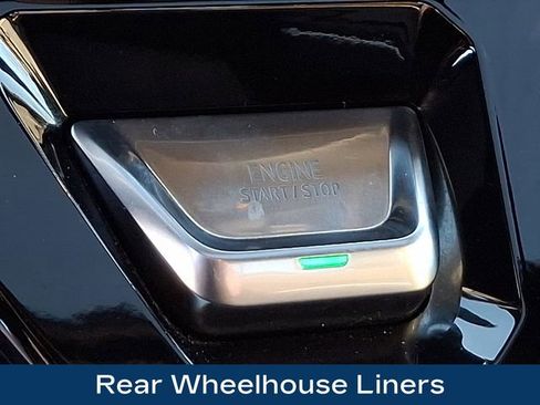 Used 2024 GMC Sierra 2500 AT4X image 30