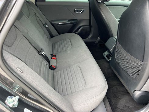 Used 2025 Kia K4 EX FWD image 15