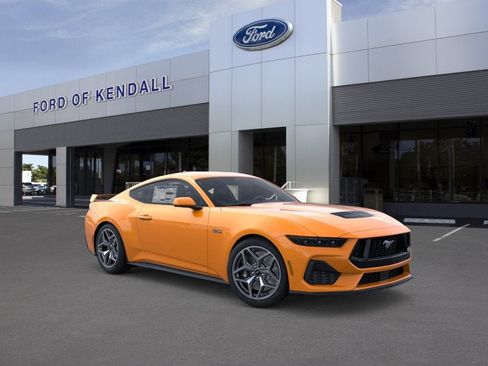 New 2026 Ford Mustang GT w/ GT Performance Package RWD image 7
