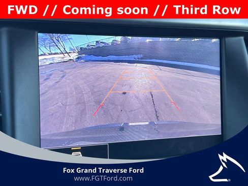 Used 2023 GMC Acadia SLT image 25