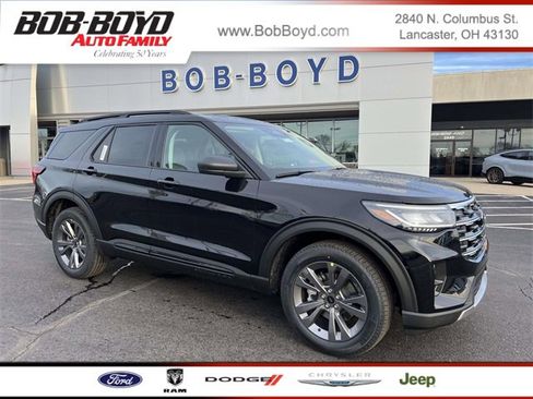 New 2026 Ford Explorer Active w/ Active Comfort Package image 1