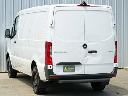 Used 2019 Mercedes-Benz Sprinter 1500 w/ Front Bench Seat Package image 34