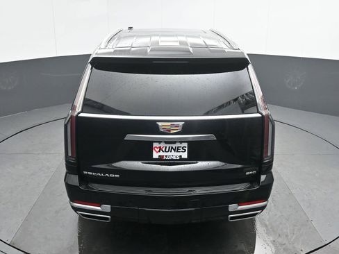 Used 2025 Cadillac Escalade Premium Luxury w/ Touring Package AWD/4WD image 40