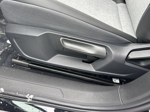 New 2026 Volkswagen ID.4 Pro AWD/4WD image 10