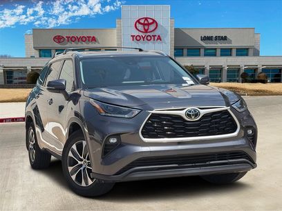 Used 2021 Toyota Highlander XLE