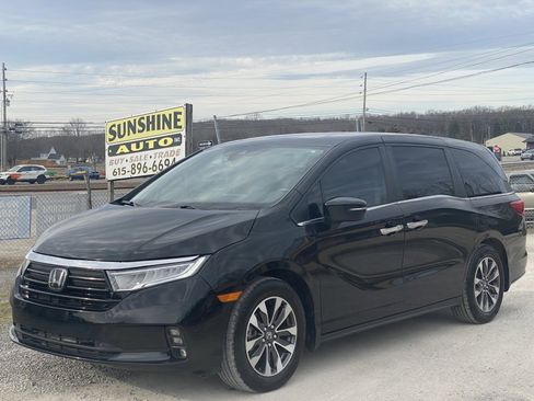 Used 2022 Honda Odyssey EX-L image 2