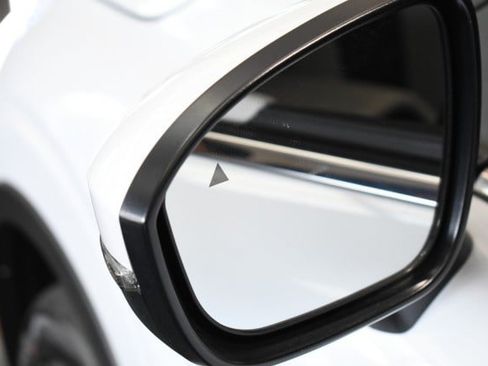 New 2026 Mitsubishi Outlander SE FWD image 8