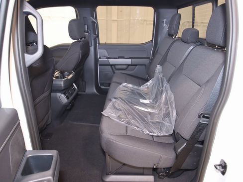 New 2025 Ford F150 XLT w/ Equipment Group 302A MID image 12