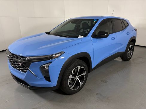 Used 2024 Chevrolet Trax RS image 5