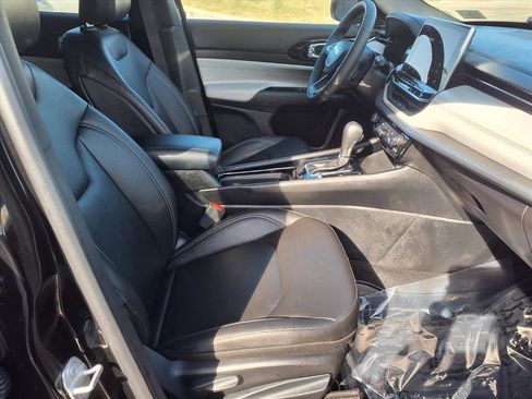 Used 2025 Jeep Compass Limited w/ Sun & Sound Group image 16