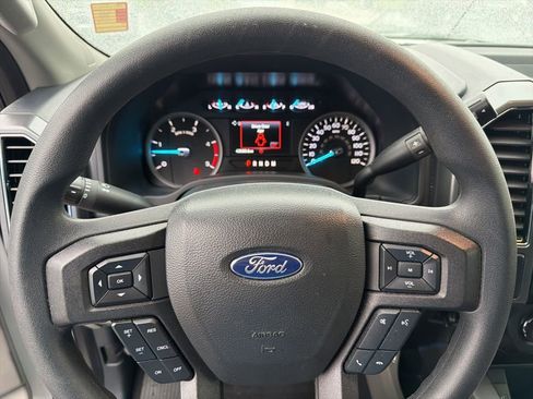 Used 2022 Ford F350 XLT w/ XLT Premium Package image 15