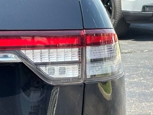 Used 2021 Lincoln Aviator Reserve w/ Equipment Group 201A AWD/4WD image 14