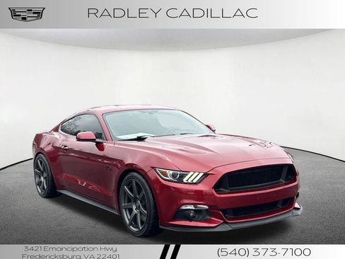 Used 2017 Ford Mustang GT Premium w/ GT Performance Package image 22