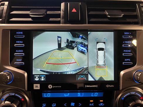 Used 2023 Toyota 4Runner Limited image 18