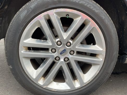 Used 2017 Ford Expedition Platinum image 9