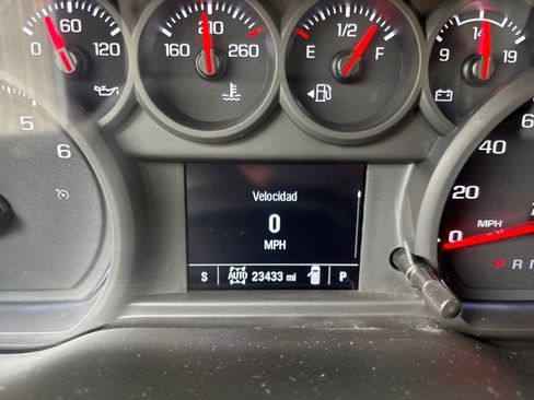 Used 2024 GMC Sierra 1500 Pro w/ Graphite Edition AWD/4WD image 13