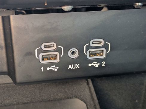 Used 2023 Jeep Wagoneer Series II w/ Convenience Group I image 22