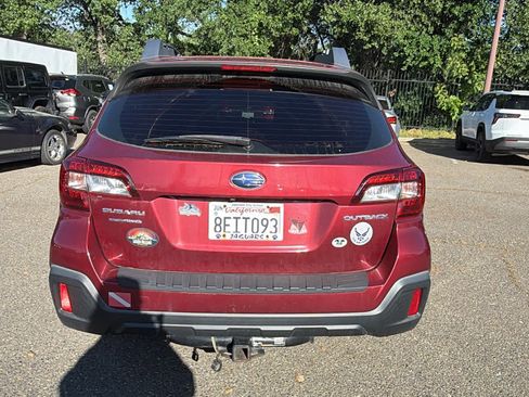 Used 2018 Subaru Outback 2.5i image 6