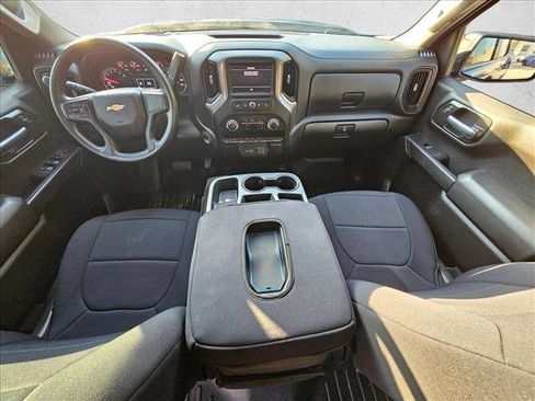 Used 2022 Chevrolet Silverado 1500 Custom image 14