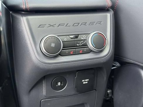 Used 2025 Ford Explorer ST AWD/4WD image 15