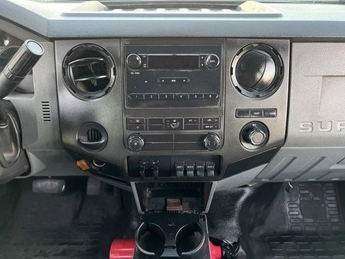 Used 2013 Ford F450 XL w/ Snow Plow Prep Pkg image 24