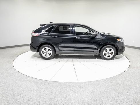 Used 2017 Ford Edge SE AWD/4WD image 26