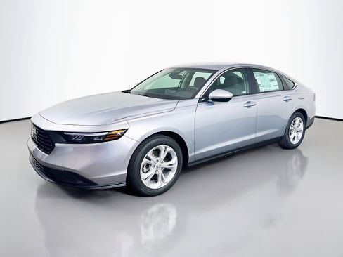 New 2026 Honda Accord LX image 3