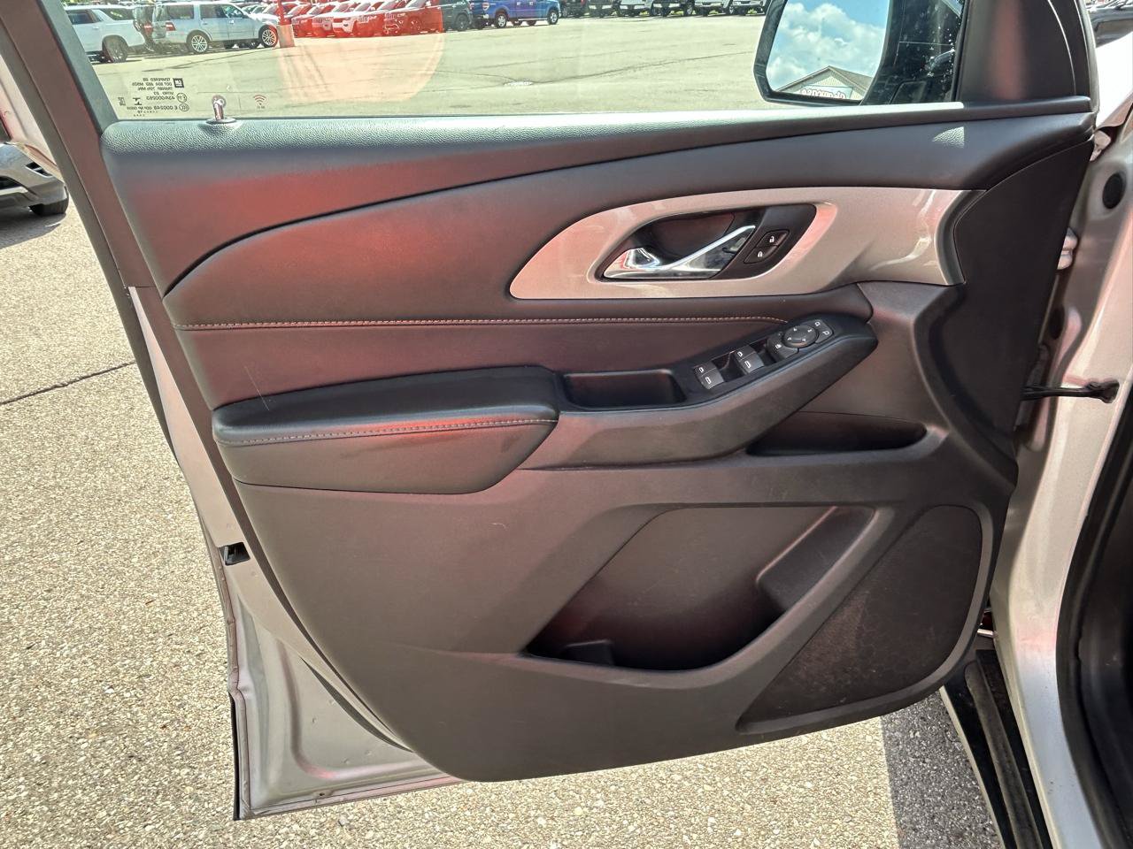 Used 2019 Chevrolet Traverse LS w/ LPO, Floor Liner Package FWD image 15
