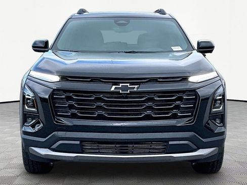 New 2026 Chevrolet Equinox LT FWD image 2