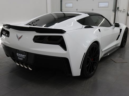 Used 2017 Chevrolet Corvette Grand Sport image 5