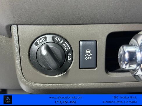 Used 2013 Nissan Frontier SV AWD/4WD image 28