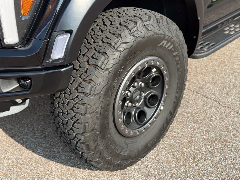 Used 2025 Ford F150 Raptor AWD/4WD image 19
