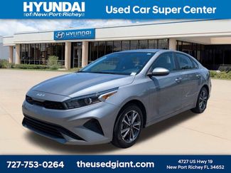 Used 2024 Kia Forte LXS FWD video 1