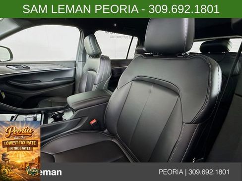 New 2025 Jeep Grand Cherokee L Limited w/ Black Appearance Package image 21