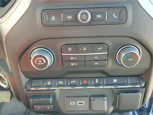 Used 2024 Chevrolet Silverado 2500 Custom w/ Custom Value Package AWD/4WD image 22