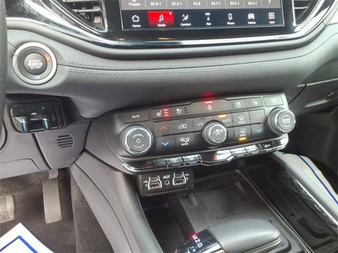 Used 2022 Dodge Durango Citadel image 18