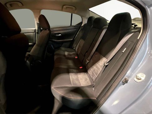 Used 2024 Nissan Sentra SR w/ Trunk Package image 25