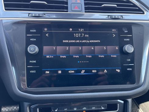 Used 2024 Volkswagen Tiguan S image 10