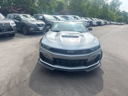Used 2023 Chevrolet Camaro SS image 8