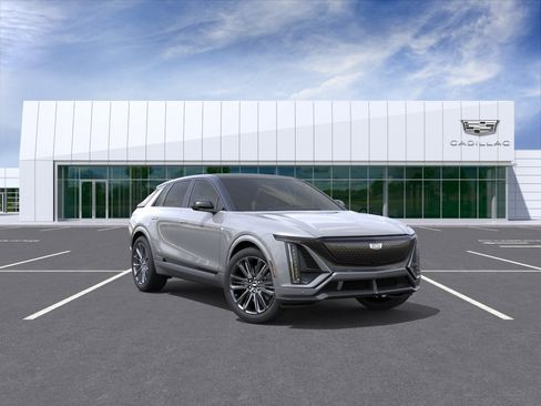 New 2026 Cadillac Lyriq V w/ Exterior Carbon Fiber Package AWD/4WD image 1