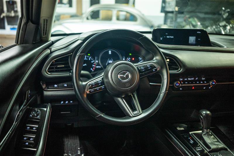 Used 2025 MAZDA CX-30 AWD 2.5 S w/ Preferred Package image 15