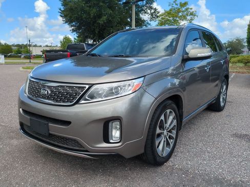 Used 2015 Kia Sorento SX FWD image 2
